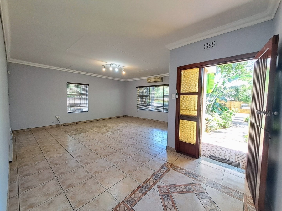 4 Bedroom Property for Sale in Protea Park North West